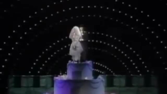 Madonna - Like A Virgin (Live MTV VMAs 1984)